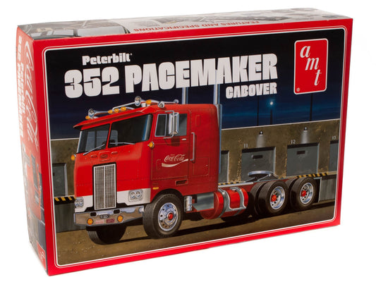 AMT 1:25 Peterbilt 352 Pacemaker Cabover Kit - Stranger - tings.co.uk