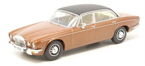 CORGI 1/43 DAIMLER DOUBLE SIX SERIES 2 VANDEN PLAS CARAMEL VA13900 - Stranger - tings.co.uk