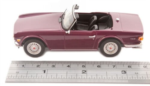 Corgi Triumph TR6 1969 Magenta 1/43 Scale Vanguards VA14701 - Stranger - tings.co.uk