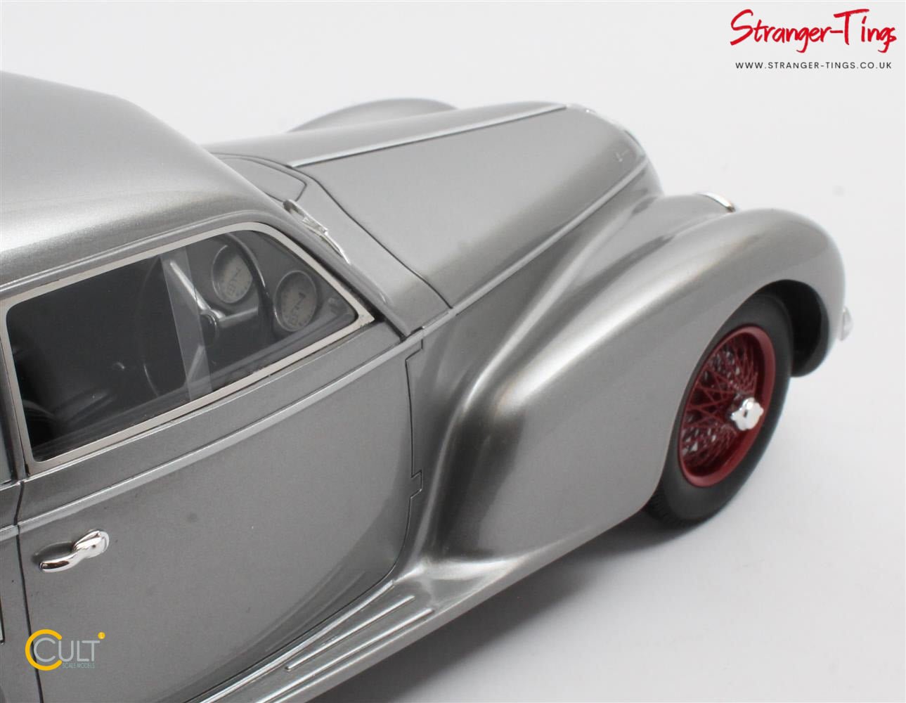 Cult Alfa Romeo 6C 2500S Berlinetta Silver 1939 - Stranger - tings.co.uk