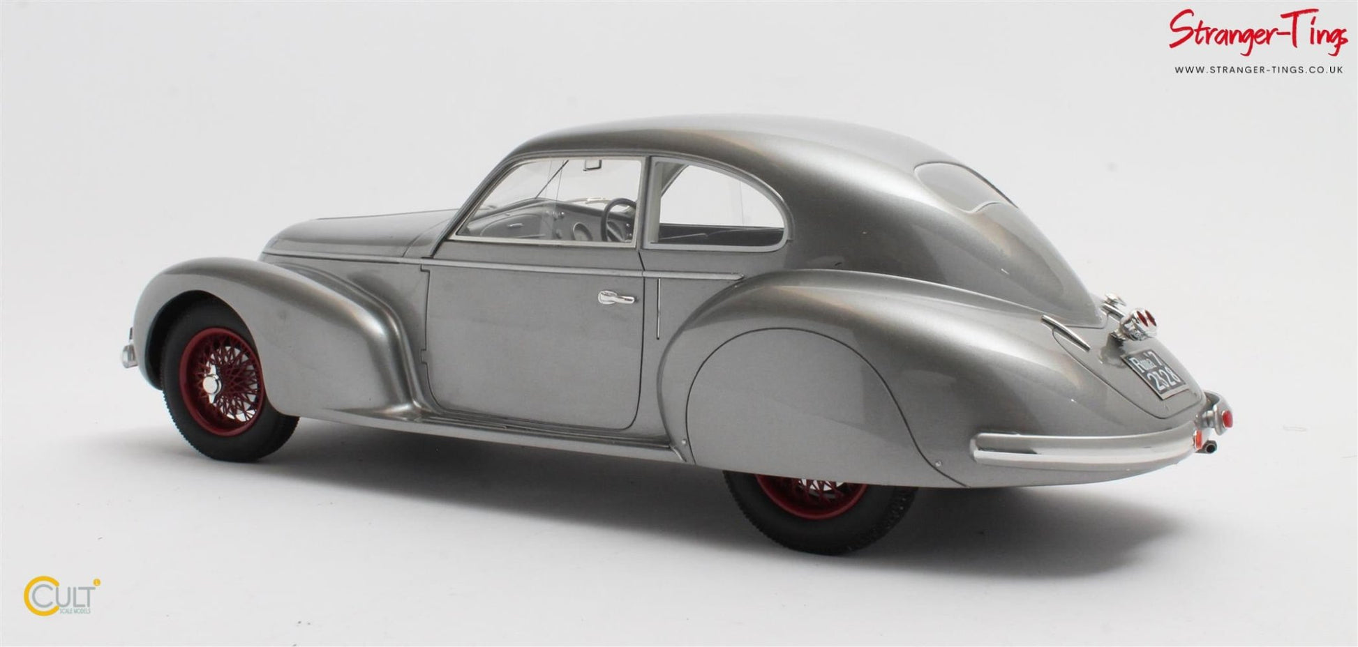 Cult Alfa Romeo 6C 2500S Berlinetta Silver 1939 - Stranger - tings.co.uk