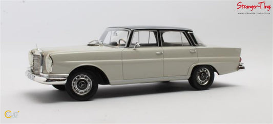 Cult Mercedes Benz 220SE W111 White/Black Roof 1959 - 1965 - Stranger - tings.co.uk