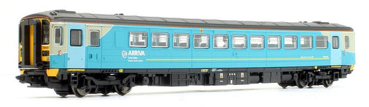 Dapol Class 153 323 Arriva Trains N Gauge - Stranger - tings.co.uk