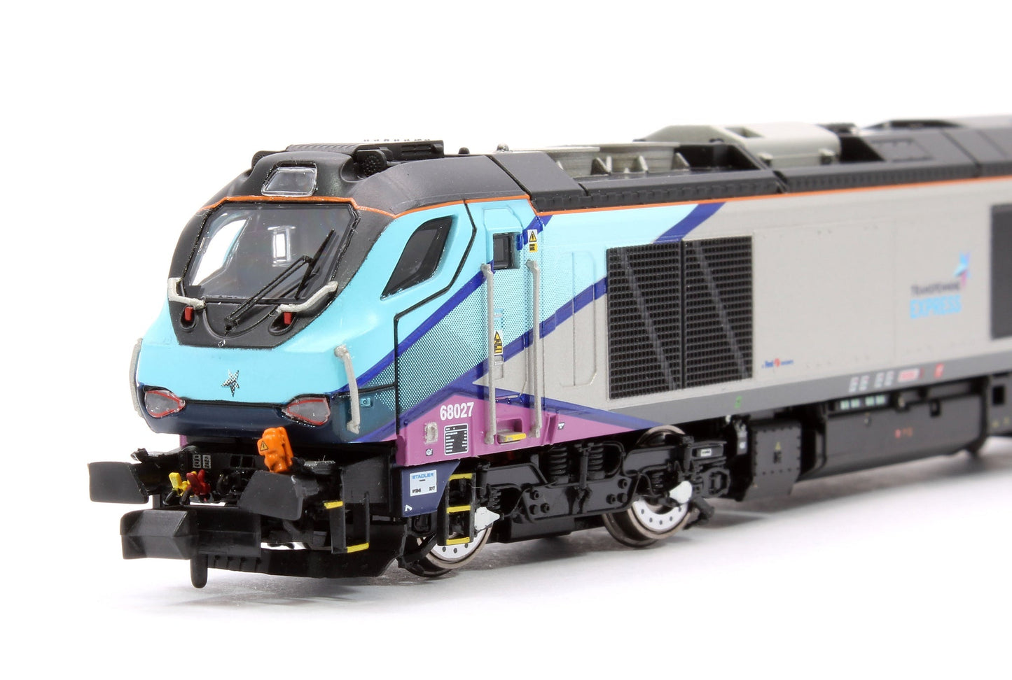 Dapol Class 68 027 'Splendid' Transpennine Express N Gauge - Stranger - tings.co.uk