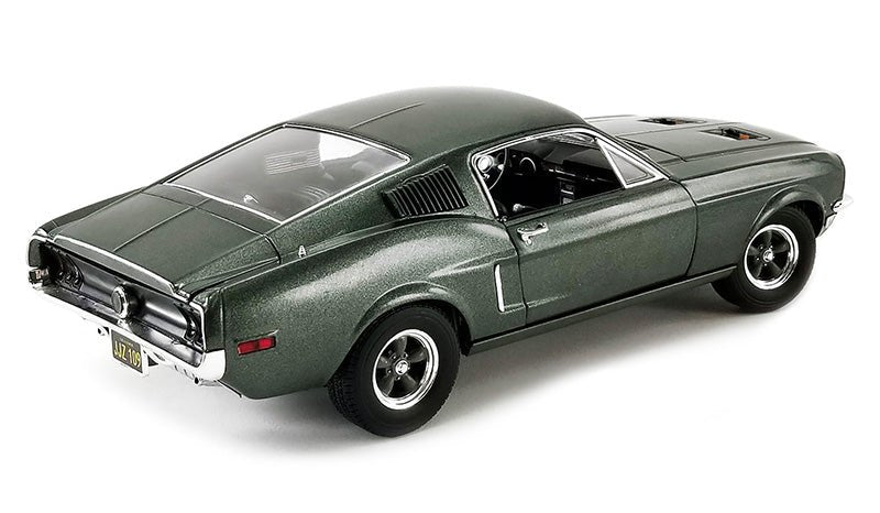 Greenlight 13615 - 1/18 1968 Ford Mustang GT Fastback - Highland Green BAY1 - Stranger - tings.co.uk