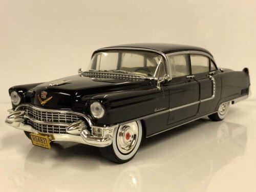 Greenlight 1955 Cadillac Model American Car The Godfather 1/24 Scale Diecast - Stranger - tings.co.uk