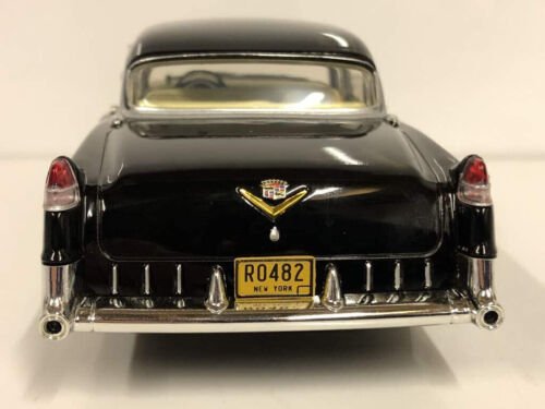 Greenlight 1955 Cadillac Model American Car The Godfather 1/24 Scale Diecast - Stranger - tings.co.uk