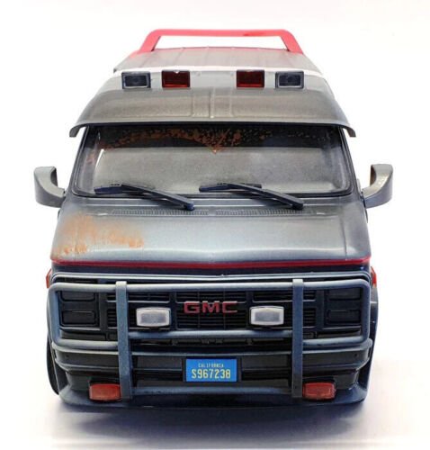 Greenlight A Team 1983 Tv Gmc Vandura Dirty 1/18 Scale Diecast Mr T'S Van 13567 - Stranger - tings.co.uk